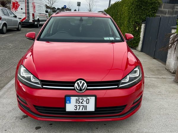 Volkswagen Golf Estate, Petrol, 2015, Red