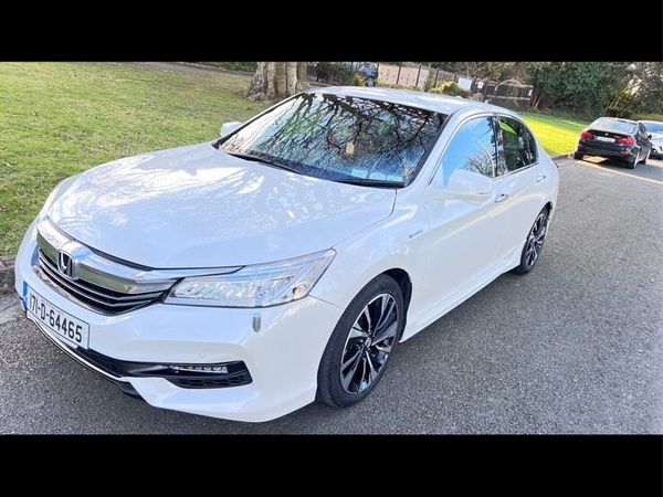 Honda Accord Saloon, Petrol Hybrid, 2017, White