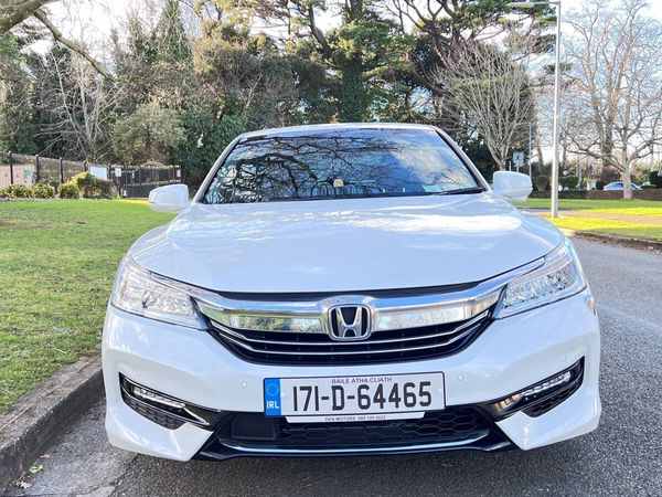 Honda Accord Saloon, Petrol Hybrid, 2017, White