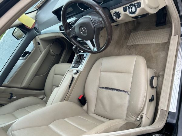 Mercedes-Benz C-Class Saloon, Diesel, 2013, Black