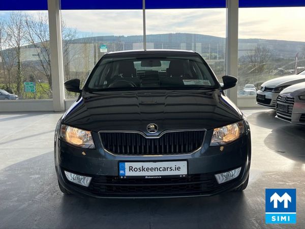 Skoda Octavia Hatchback, Diesel, 2017, Grey