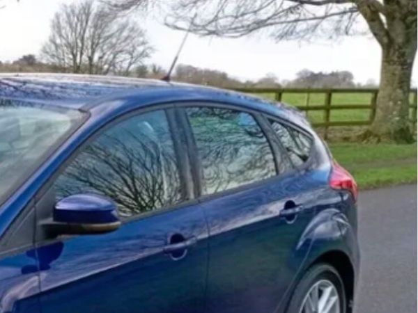 Ford Focus Hatchback, Diesel, 2015, Blue