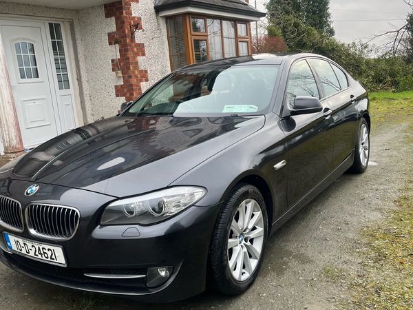 BMW 5-Series Saloon, Diesel, 2010, Grey