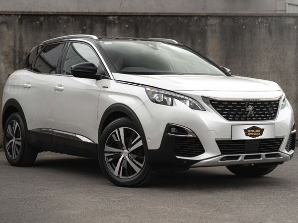 Peugeot 3008 MPV, Petrol, 2018, White