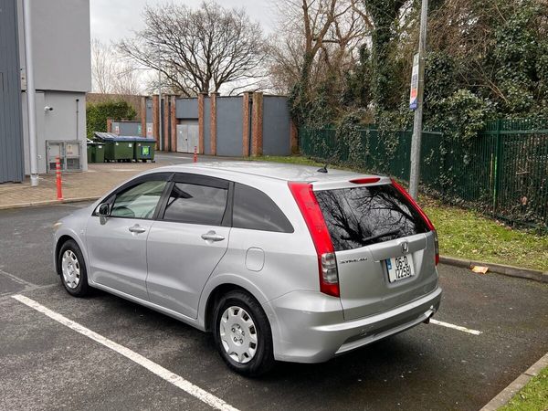 Honda Stream MPV, Petrol, 2006, Silver