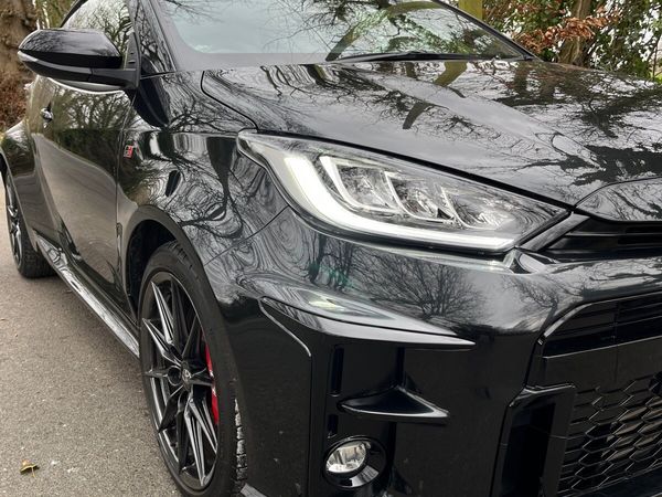 Toyota Yaris Hatchback, Petrol, 2021, Black