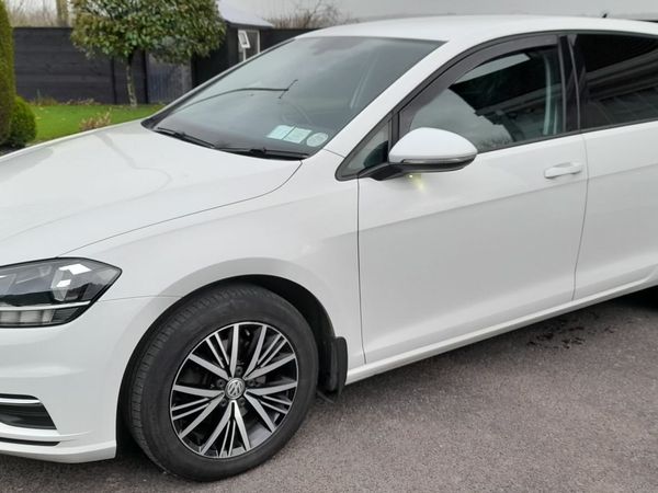 Volkswagen Golf Hatchback, Diesel, 2018, White