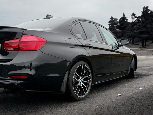 BMW 3-Series Saloon, Diesel, 2015, Black