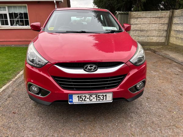 Hyundai ix35 SUV, Diesel, 2015, Red
