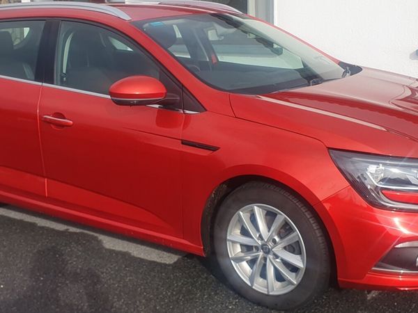 Renault Megane Estate, Diesel, 2019, Red