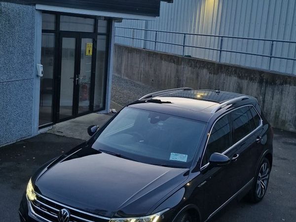 Volkswagen Tiguan SUV, Diesel, 2022, Black