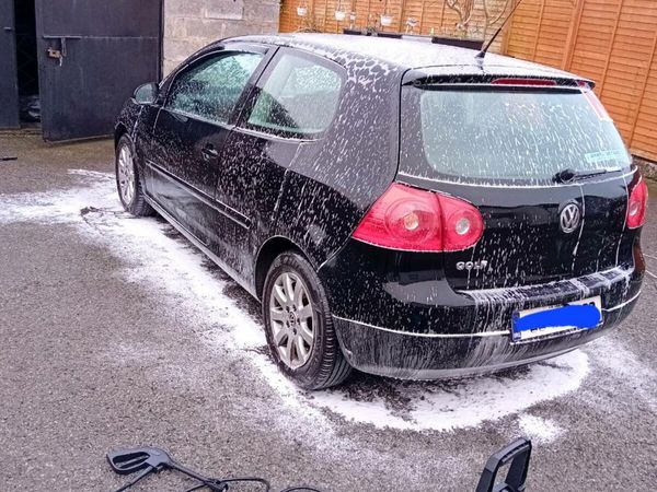 Volkswagen Golf Hatchback, Petrol, 2008, Black