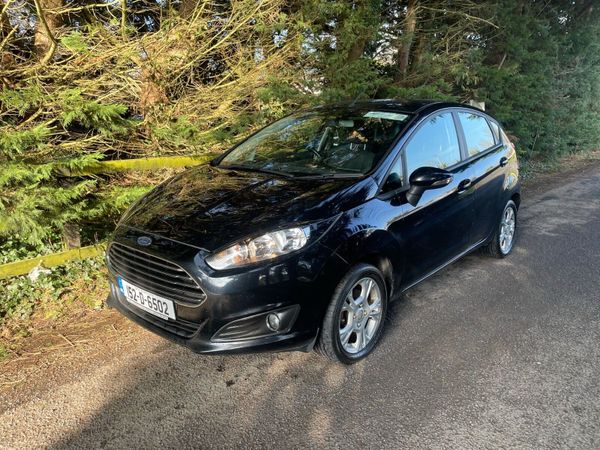 Ford Fiesta Hatchback, Petrol, 2015, Black