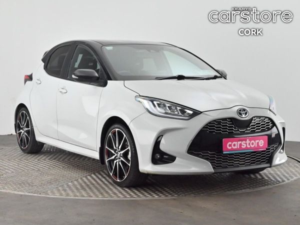 Toyota Yaris Hatchback, Petrol Hybrid, 2022, Grey