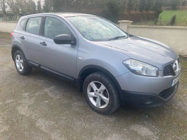 Nissan Qashqai Hatchback, Diesel, 2010, Blue