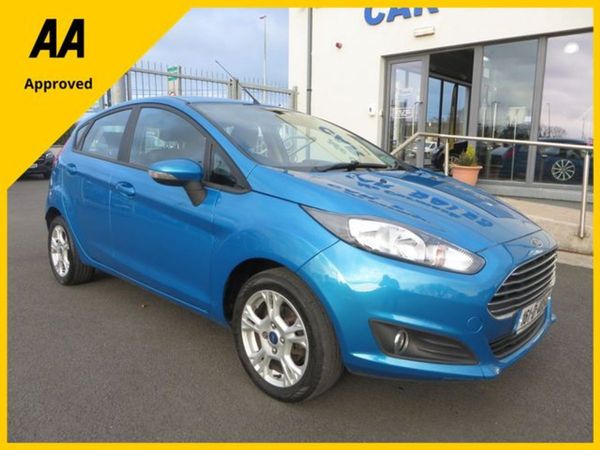 Ford Fiesta Hatchback, Petrol, 2016, Blue