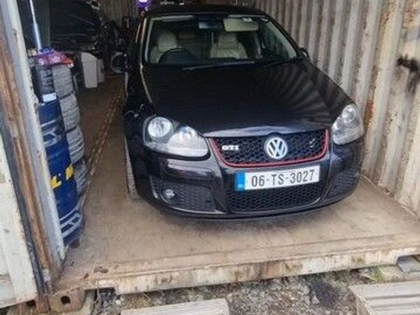 Volkswagen Golf Hatchback, Petrol, 2006, Black