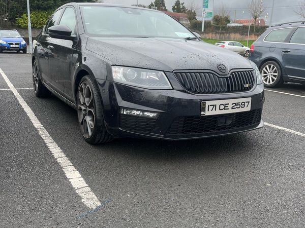 Skoda Octavia Hatchback, Petrol, 2017, Black