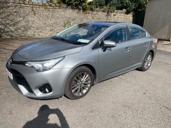 Toyota Avensis Saloon, Diesel, 2017, Grey