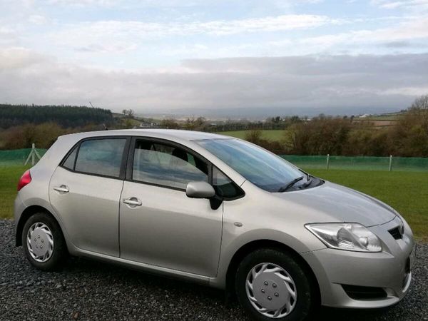 Toyota Auris Hatchback, Petrol, 2008, Silver