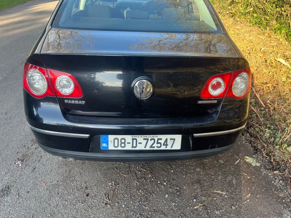 Volkswagen Passat Saloon, Diesel, 2008, Black