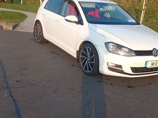 Volkswagen Golf Estate, Diesel, 2014, White