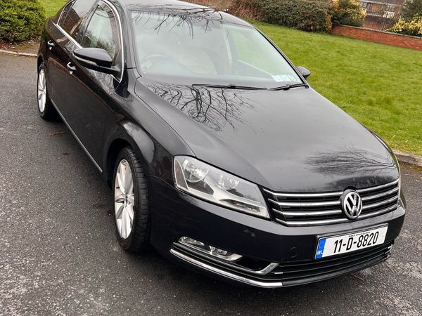 Volkswagen Passat Saloon, Diesel, 2011, Black