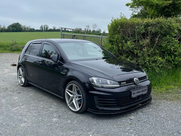 Volkswagen Golf Hatchback, Diesel, 2016, Black