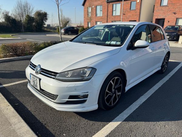 Volkswagen Golf Hatchback, Petrol, 2013, White