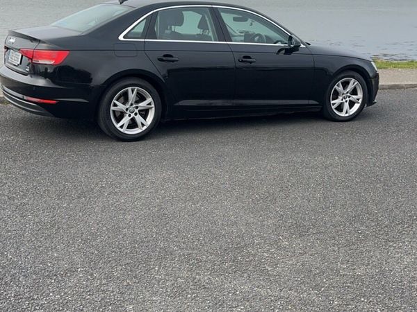 Audi A4 Saloon, Diesel, 2016, Black