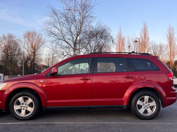 Dodge Journey SUV, Diesel, 2009, Red