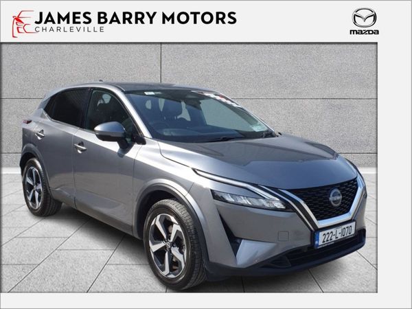 Nissan Qashqai MPV, Petrol, 2022, Grey