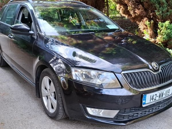 Skoda Octavia Estate, Diesel, 2014, Black