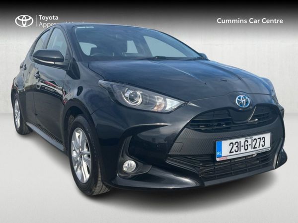 Toyota Yaris Hatchback, Hybrid, 2023, Black