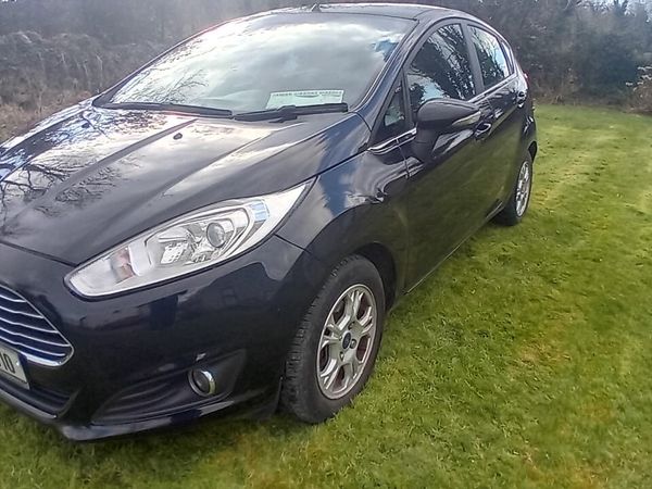 Ford Fiesta Hatchback, Diesel, 2014, Black