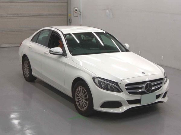Mercedes-Benz C-Class Saloon, Petrol, 2018, White