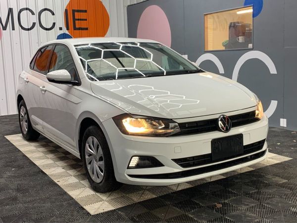 Volkswagen Polo Hatchback, Petrol, 2021, White