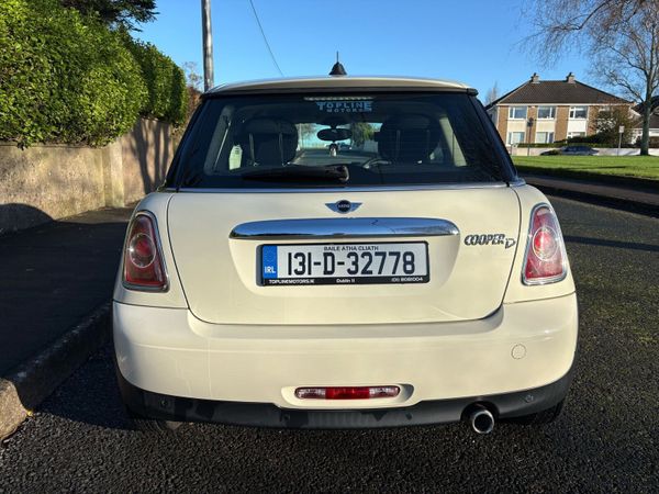 Mini Cooper Hatchback, Diesel, 2013, White