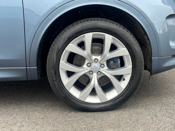 Land Rover Discovery Sport SUV, Petrol Hybrid, 2023, Blue