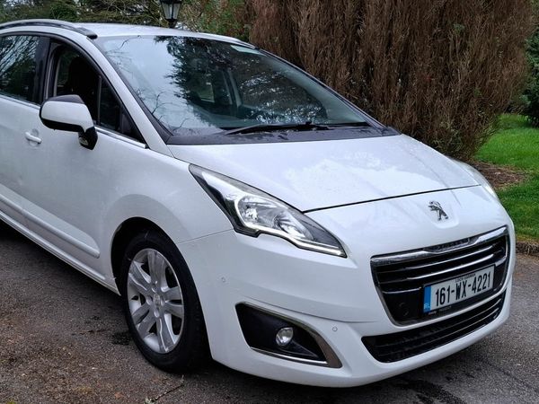Peugeot 5008 MPV, Diesel, 2016, White