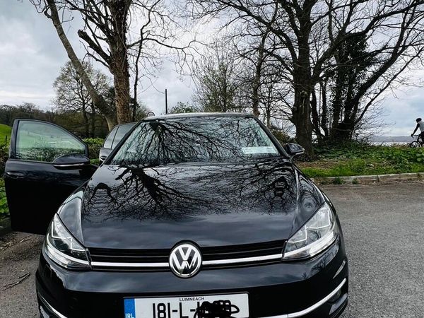 Volkswagen Golf Estate, Petrol, 2018, Black