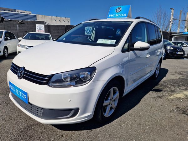 Volkswagen Touran MPV, Petrol, 2013, White