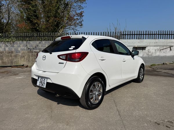 Mazda Demio MPV, Petrol, 2015, White