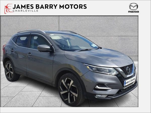 Nissan Qashqai Hatchback, Diesel, 2018, Grey