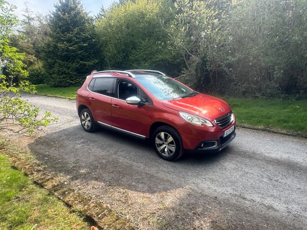 Peugeot 2008 SUV, Petrol, 2016, Red