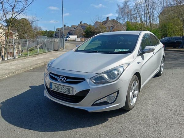 Hyundai i40 Saloon, Diesel, 2012, Silver