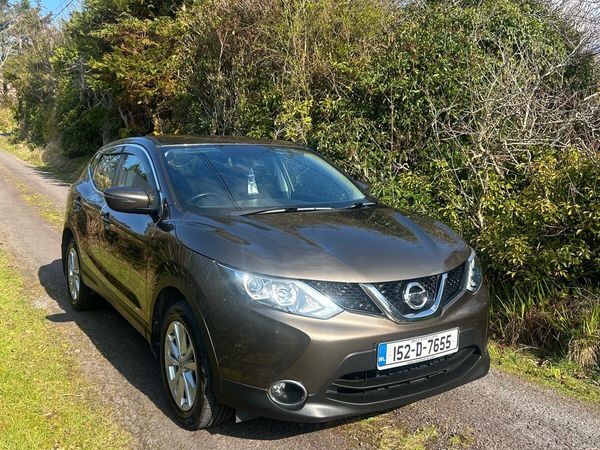 Nissan Qashqai Hatchback, Diesel, 2015, Brown