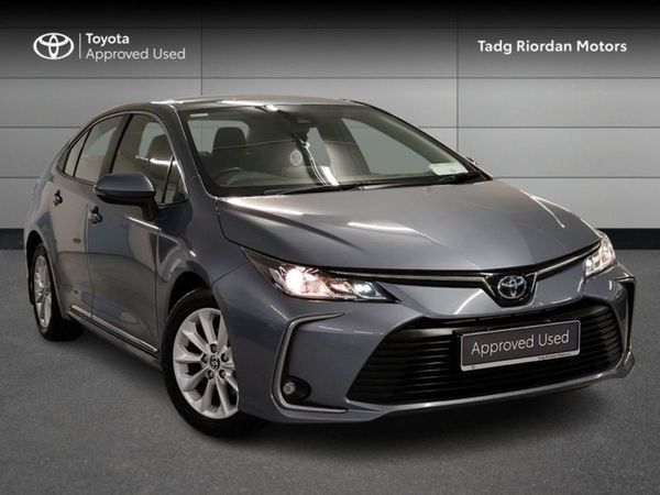 Toyota Corolla Saloon, Hybrid, 2022, Grey