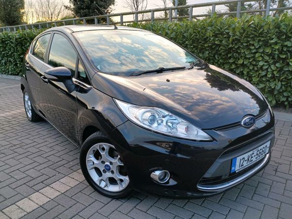 Ford Fiesta Hatchback, Diesel, 2012, Black