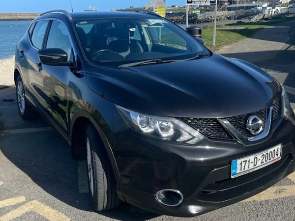 Nissan Qashqai SUV, Petrol, 2017, Black